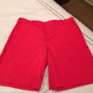 Men’s Nike golf shorts